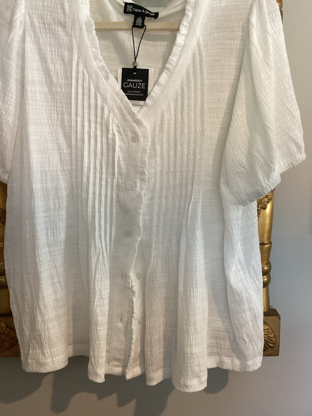 Cable & Gauge White Gauze Button-Front Shirt